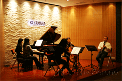雅马哈新办公室音乐厅举办室内小型音乐会 